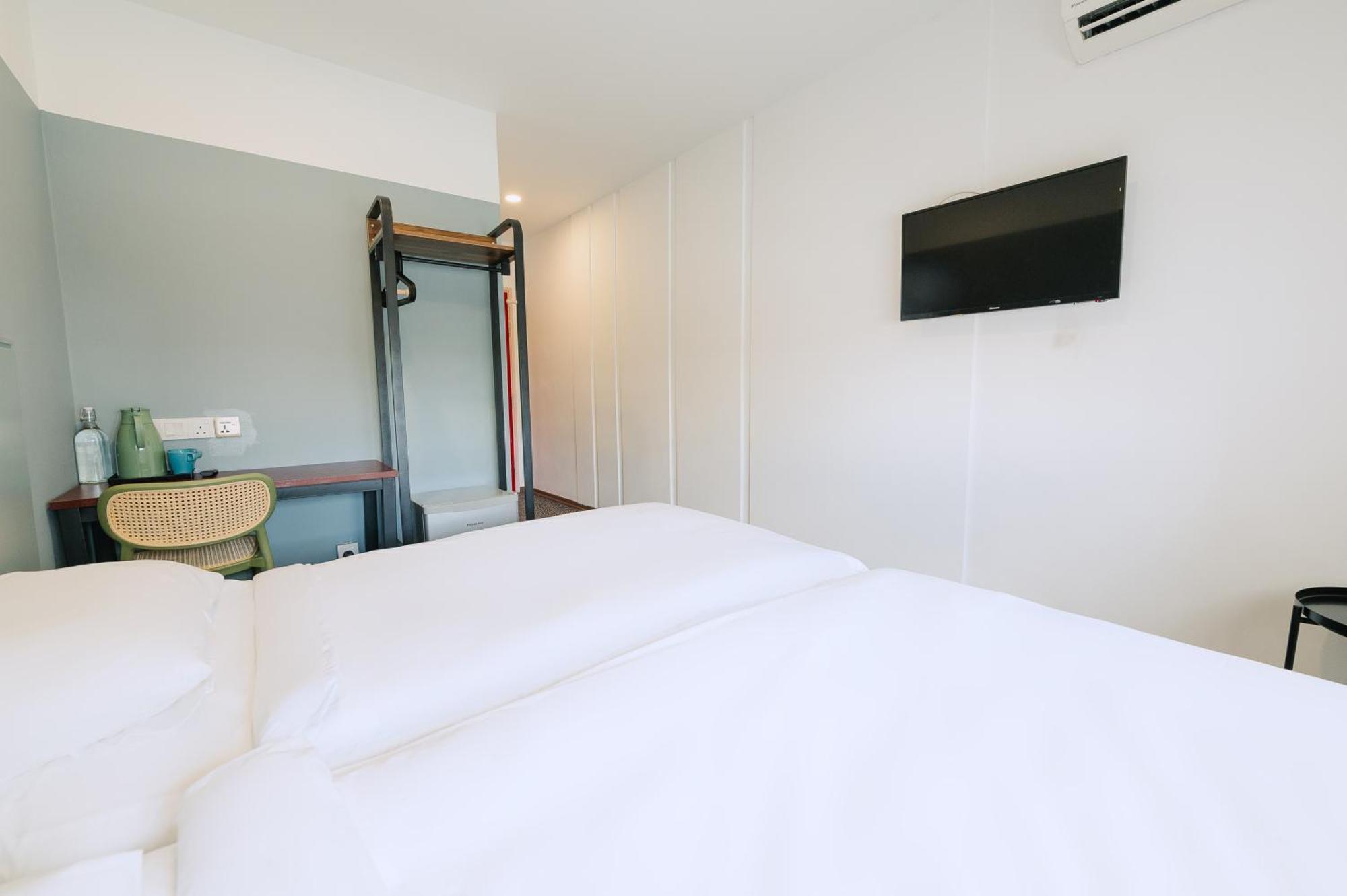 The Concept Hotel Melaka City Extérieur photo