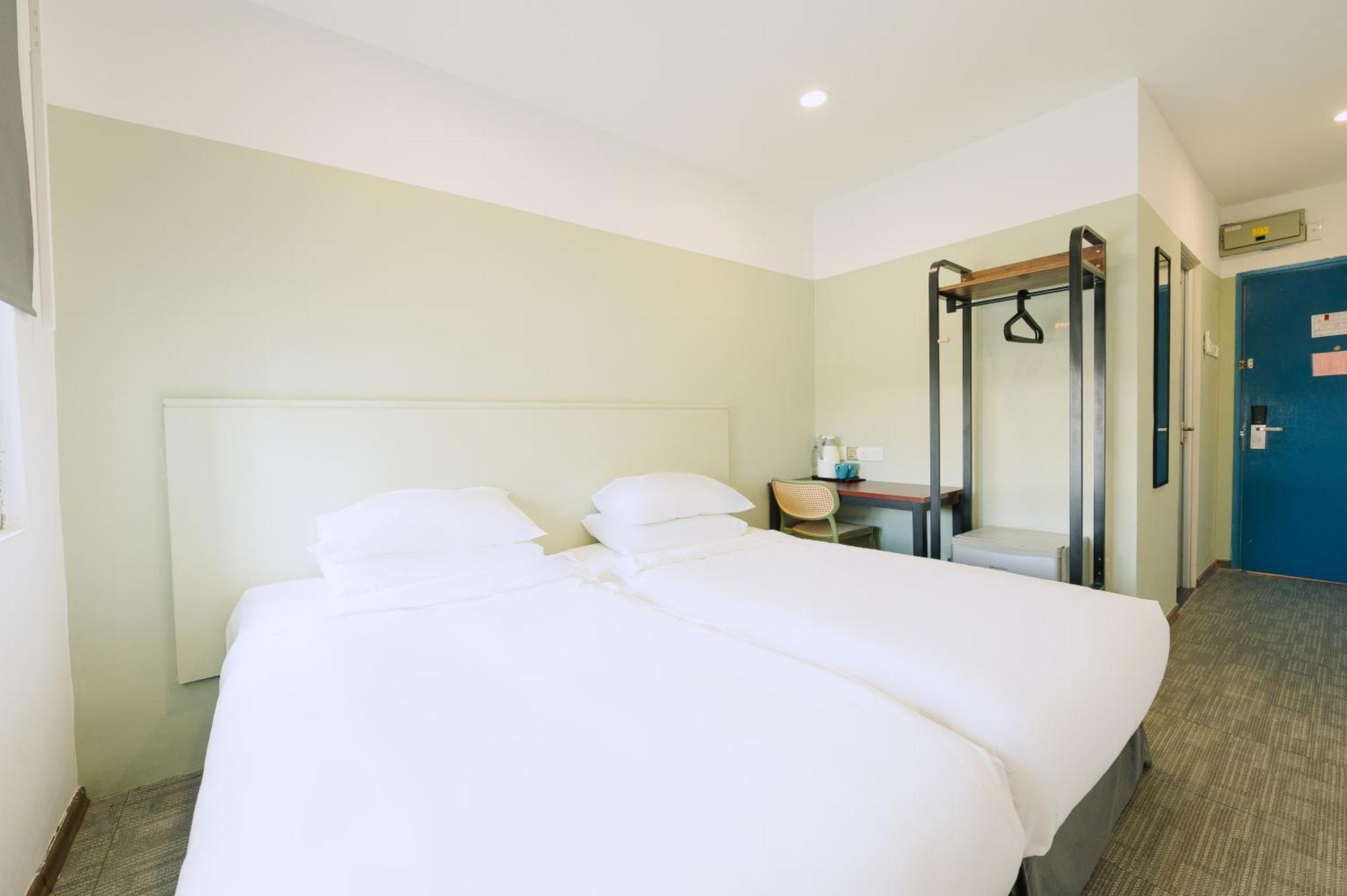 The Concept Hotel Melaka City Extérieur photo